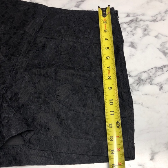 Lace Overlay High Waisted Shorts - Picture 6 of 9